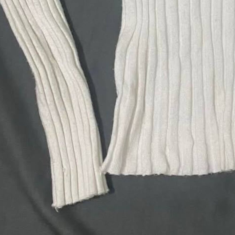 White Ribbed Button Top - image 4